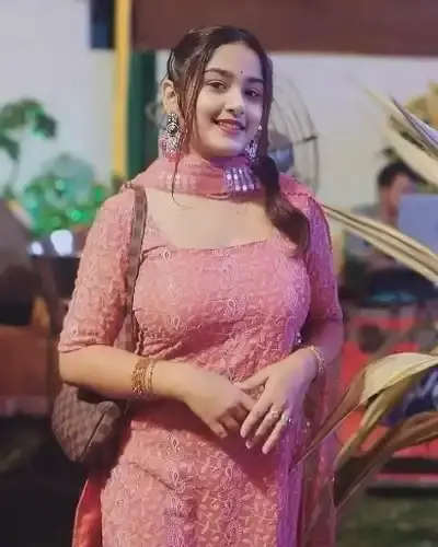 Call Girls Surat Cash On Delivery